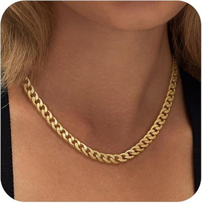 Chunky necklace with Cuban links