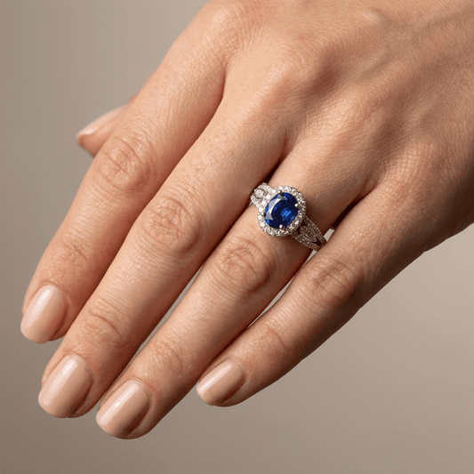 SAPPHIRE HALO VINTAGE RING