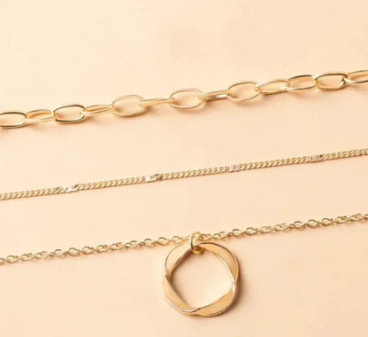 Classic Layered Gold Necklace with Pendant