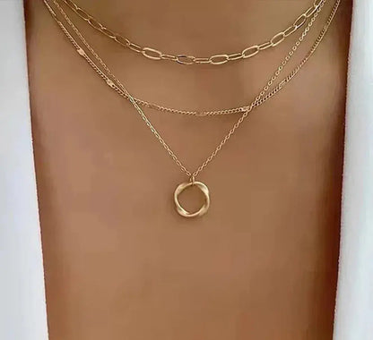 Classic Layered Gold Necklace with Pendant